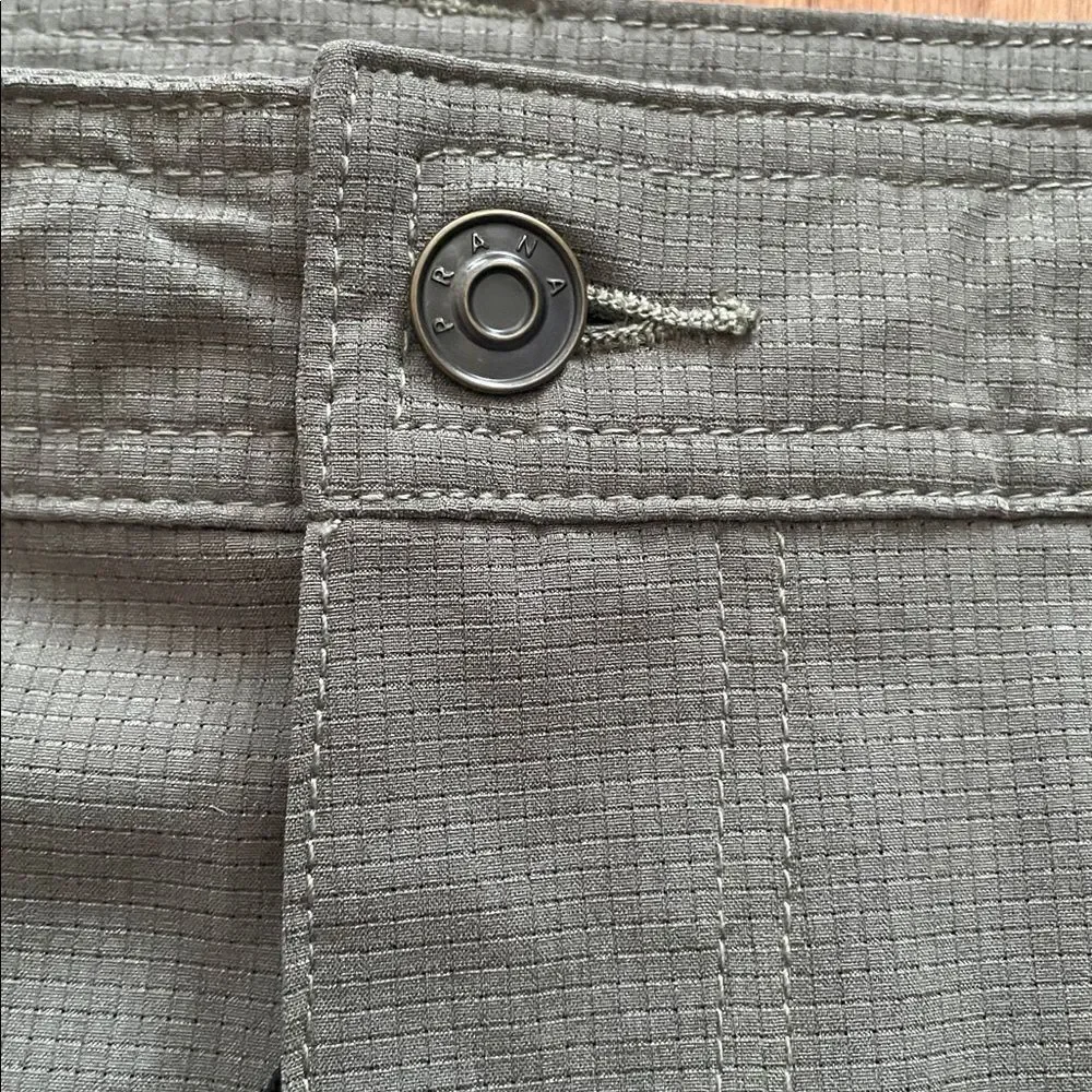 Prana Green Shorts Men’s Sz 36